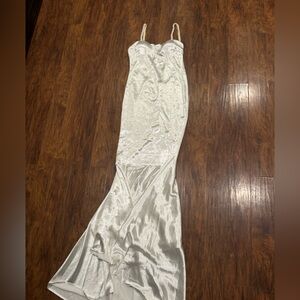 SATIN WEDDING DRESS 👰🏼‍♀️ 🤍